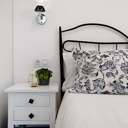 Daire Rosales Playa Blanca