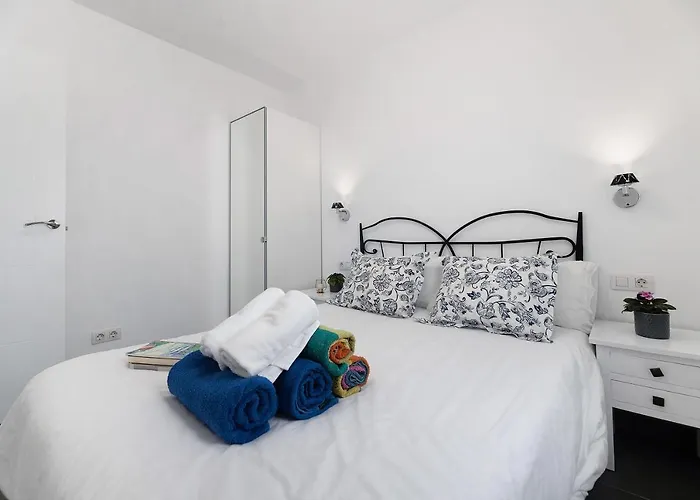 Rosales * بلايا بلانكا