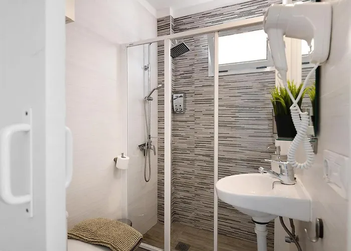 Rosales بلايا بلانكا